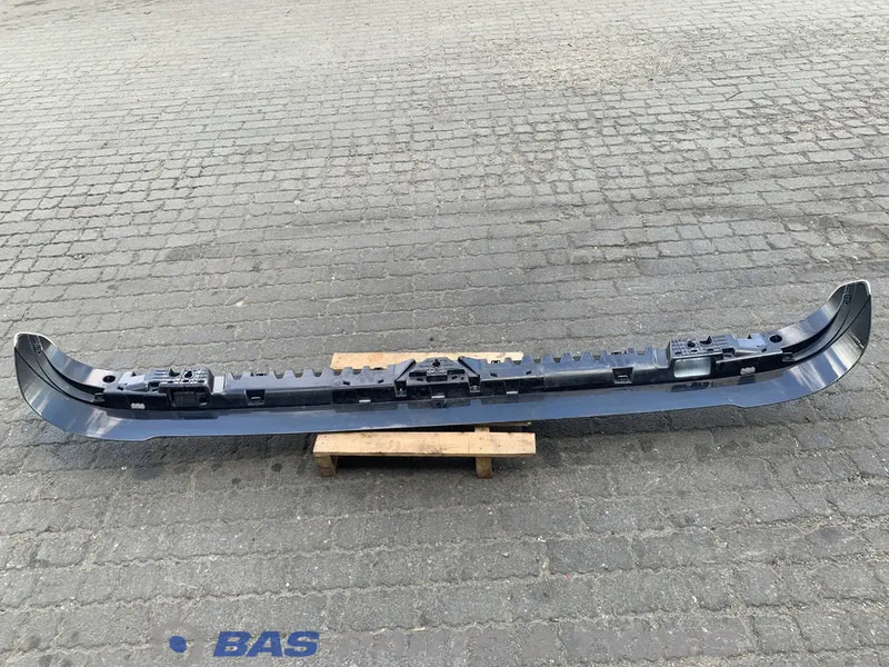 Scania Zonneklep Scania 2341420 - Sonnenblende für LKW: das Bild 4 Scania Zonneklep Scania 2341420 - Sonnenblende für LKW: das Bild 4