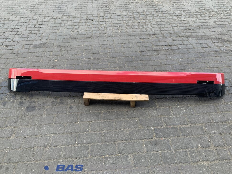 Scania Zonneklep Scania 2341420 - Sonnenblende für LKW: das Bild 1 Scania Zonneklep Scania 2341420 - Sonnenblende für LKW: das Bild 1