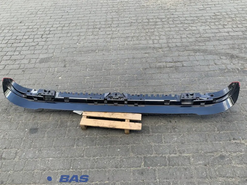 Scania Zonneklep Scania 2341420 - Sonnenblende für LKW: das Bild 4 Scania Zonneklep Scania 2341420 - Sonnenblende für LKW: das Bild 4