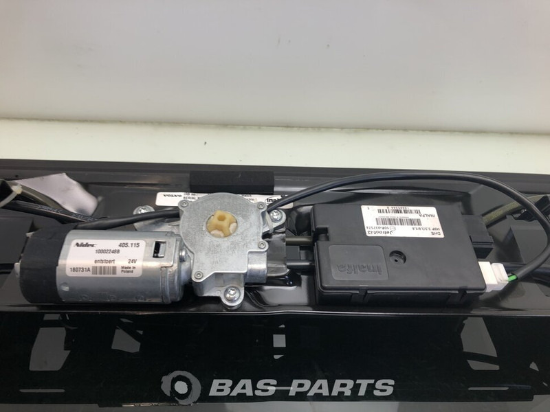 Volvo Dakluik Volvo 8191647 - Sonnenblende für LKW: das Bild 4 Volvo Dakluik Volvo 8191647 - Sonnenblende für LKW: das Bild 4