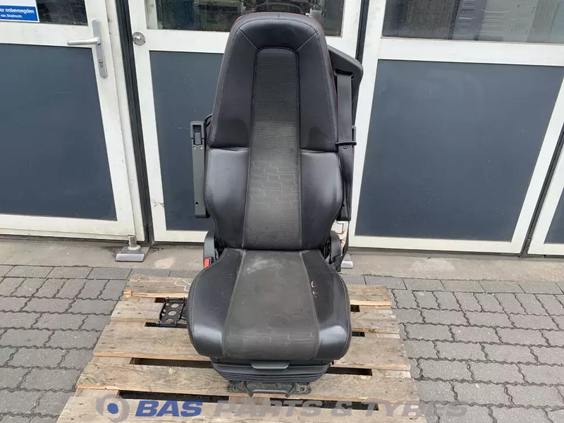 Volvo FH4 - Sitz für LKW: das Bild 1 Volvo FH4 - Sitz für LKW: das Bild 1