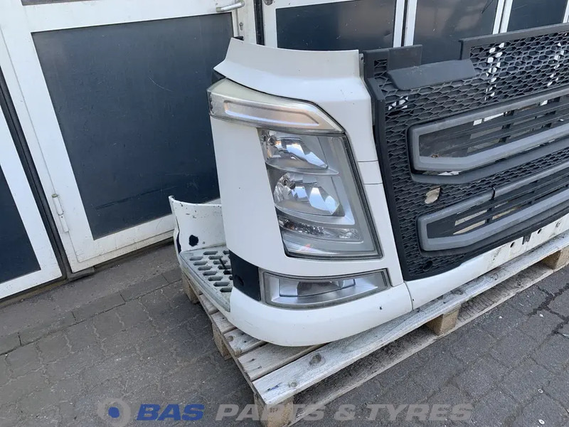 Volvo FH4 - Stoßstange für LKW: das Bild 3 Volvo FH4 - Stoßstange für LKW: das Bild 3