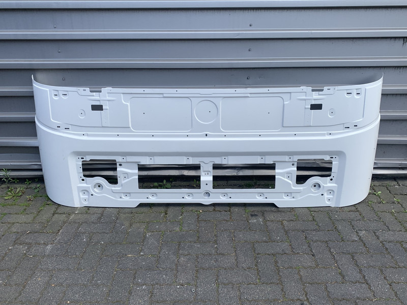 Volvo FH4B - Kühlergrill für LKW: das Bild 1 Volvo FH4B - Kühlergrill für LKW: das Bild 1