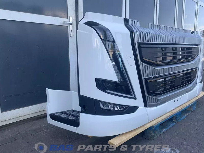 Volvo FH4B - Stoßstange für LKW: das Bild 3 Volvo FH4B - Stoßstange für LKW: das Bild 3