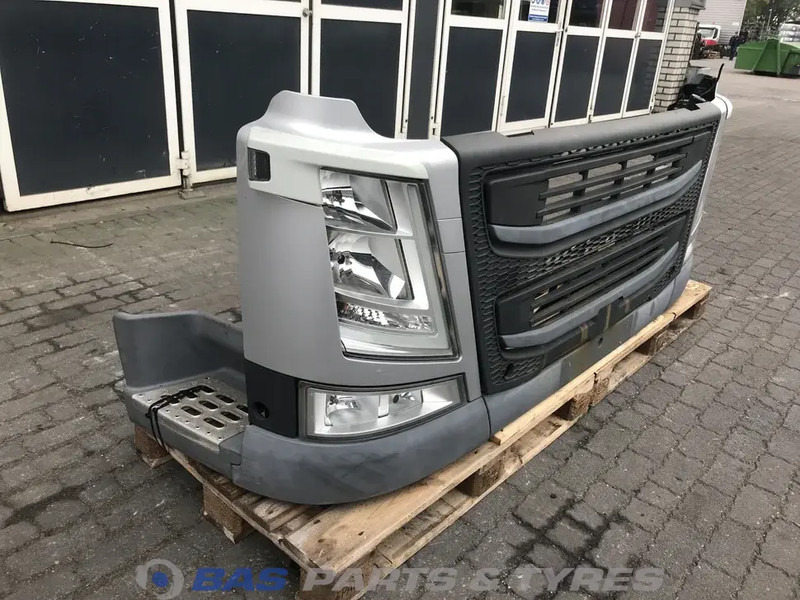 Volvo FM4 Bumper Volvo 21221129 - Stoßstange für LKW: das Bild 3 Volvo FM4 Bumper Volvo 21221129 - Stoßstange für LKW: das Bild 3