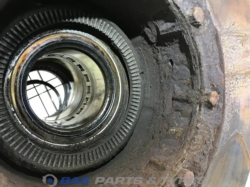 Volvo Naaf Achteras 435 mm Massief 85107753 - Radnabe/-lagerung für LKW: das Bild 3 Volvo Naaf Achteras 435 mm Massief 85107753 - Radnabe/-lagerung für LKW: das Bild 3