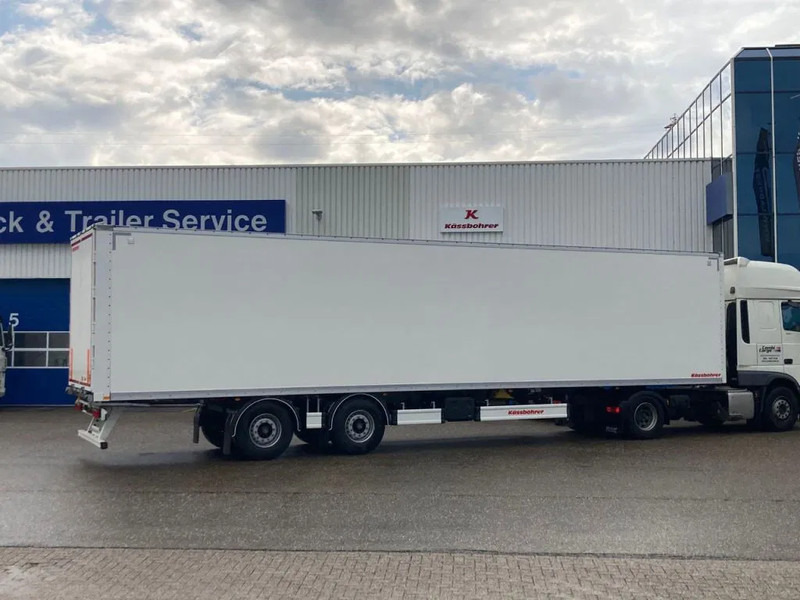 Kässbohrer SBT C / 20 - 12 / 18 Gesloten trailer TriDec Iso dak - Koffer Auflieger: das Bild 2 Kässbohrer SBT C / 20 - 12 / 18 Gesloten trailer TriDec Iso dak - Koffer Auflieger: das Bild 2