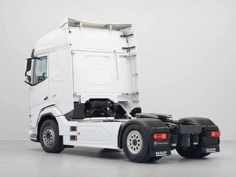 DAF XF 480 FT ADR FL+AT+EXII, PTO PREP MIRRORS B3 ALARM 845L TANK - Sattelzugmaschine: das Bild 4 DAF XF 480 FT ADR FL+AT+EXII, PTO PREP MIRRORS B3 ALARM 845L TANK - Sattelzugmaschine: das Bild 4