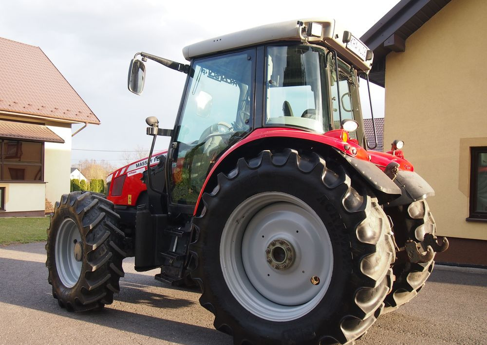 Ciągnik Massey Ferguson MF 6455 Dyna6 2013 Ciągnik Massey Ferguson 6455+TUZ - Traktor: das Bild 3 Ciągnik Massey Ferguson MF 6455 Dyna6 2013 Ciągnik Massey Ferguson 6455+TUZ - Traktor: das Bild 3