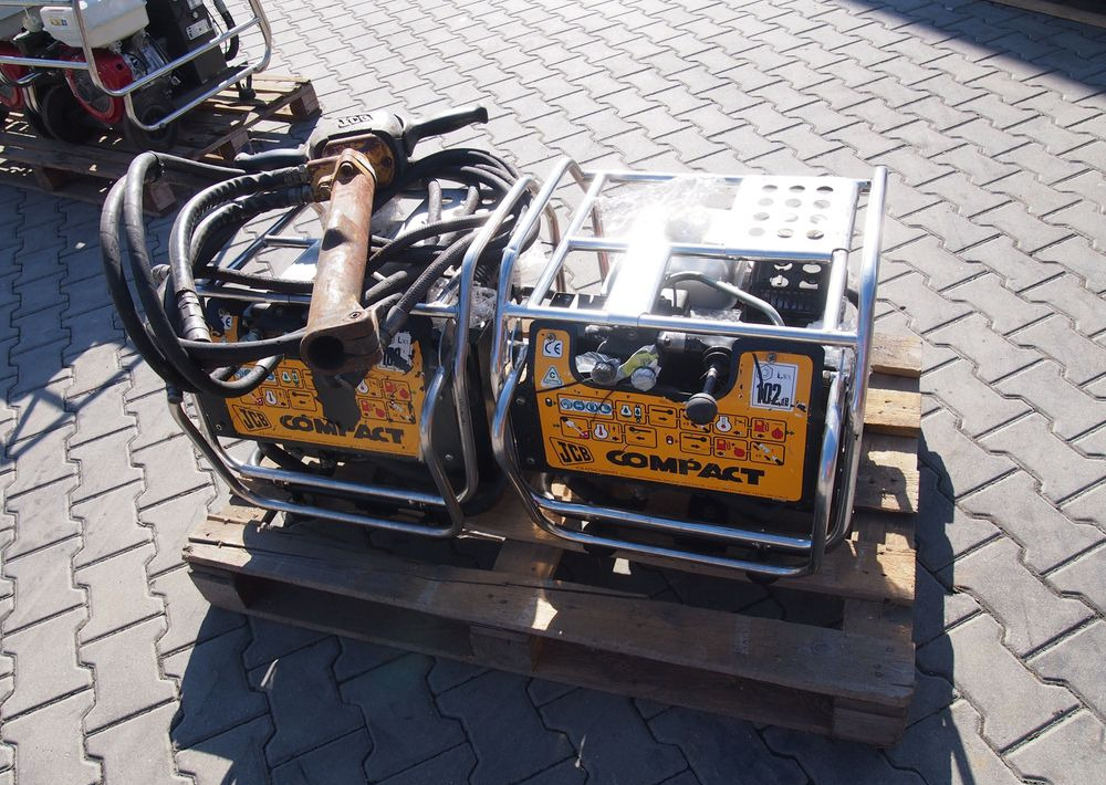 Młot hydraulczny wyburzeniowy JCB COMPACT 2010 Agregat hydrauliczny do młota wyburzeniowego JCB - Baugeräte: das Bild 5 Młot hydraulczny wyburzeniowy JCB COMPACT 2010 Agregat hydrauliczny do młota wyburzeniowego JCB - Baugeräte: das Bild 5