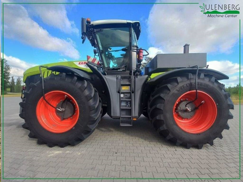 Claas XERION 5000 - Traktor: das Bild 1 Claas XERION 5000 - Traktor: das Bild 1