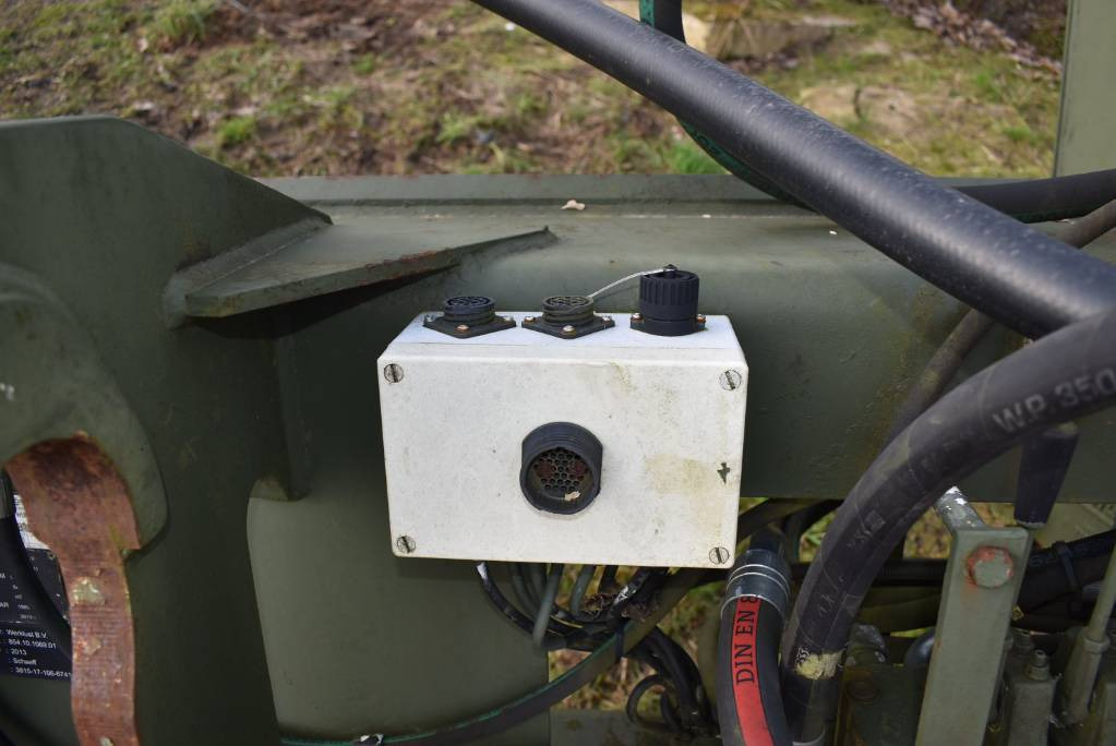 Ausleger für Traktor Schaeff HT22B/WT: das Bild 20 Ausleger für Traktor Schaeff HT22B/WT: das Bild 20