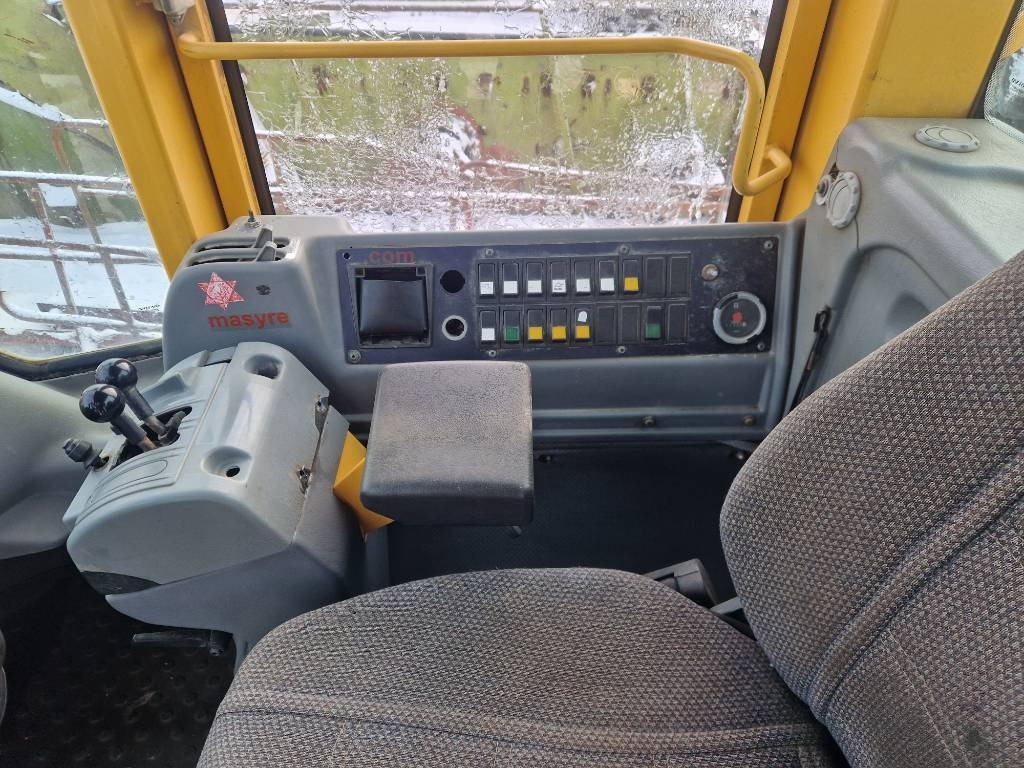 Radlader Volvo L 150 E: das Bild 14