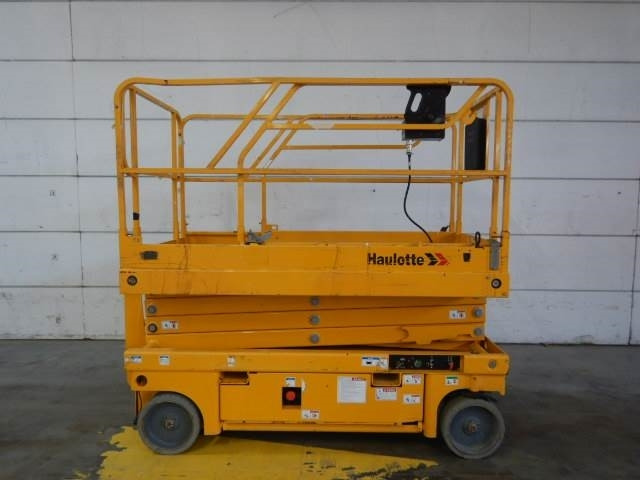 Haulotte Compact 10 - Scherenbühne: das Bild 1 Haulotte Compact 10 - Scherenbühne: das Bild 1