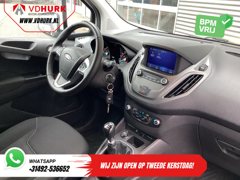Ford Transit Courier 1.0 EcoBoost Limited BENZINE BPM VRIJ! Carplay/ Camera/ Climate/ PDC/ LMV/ Cruise - Kleintransporter: das Bild 3 Ford Transit Courier 1.0 EcoBoost Limited BENZINE BPM VRIJ! Carplay/ Camera/ Climate/ PDC/ LMV/ Cruise - Kleintransporter: das Bild 3