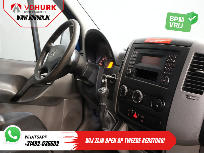 Mercedes-Benz Sprinter 213 2.2 CDI Aut. L2H2 €11.979,- Incl. BTW BPM VRIJ! EXPORT Rijdt Goed/ Combi/ 9 Persoons/ Kombi/ 9P/ Airco - Kleinbus, Personentransporter: das Bild 3 Mercedes-Benz Sprinter 213 2.2 CDI Aut. L2H2 €11.979,- Incl. BTW BPM VRIJ! EXPORT Rijdt Goed/ Combi/ 9 Persoons/ Kombi/ 9P/ Airco - Kleinbus, Personentransporter: das Bild 3