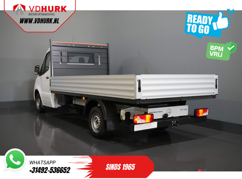 Mercedes-Benz Sprinter 317 CDI Aut. L3 Open laadbak/ 3.5t Trekverm./ MBUX/ 4.3m bak/ Stoelverw./ Cruise/ Trekhaak - Pritsche Transporter: das Bild 2 Mercedes-Benz Sprinter 317 CDI Aut. L3 Open laadbak/ 3.5t Trekverm./ MBUX/ 4.3m bak/ Stoelverw./ Cruise/ Trekhaak - Pritsche Transporter: das Bild 2