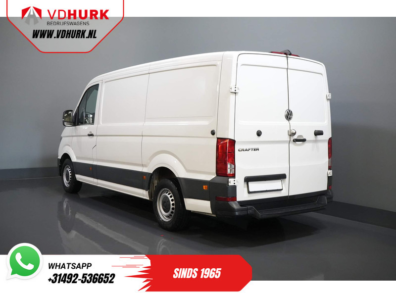 Volkswagen Crafter 2.0 TDI L3H2 Gev.stoel/ CarPlay/ Camera/ Cruise/ Airco/ 270Gr. deuren - Kleintransporter: das Bild 2 Volkswagen Crafter 2.0 TDI L3H2 Gev.stoel/ CarPlay/ Camera/ Cruise/ Airco/ 270Gr. deuren - Kleintransporter: das Bild 2