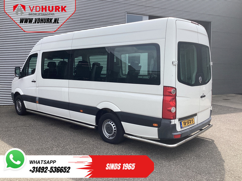 Volkswagen Crafter 35 2.0 TDI L3H2 EXPORT ONLY! €9.559 incl BTW/BPM Rolstoellift/ 9 Pers/ 9P/ Sidebars/ Rearbar/ Airco - Kleinbus, Personentransporter: das Bild 2 Volkswagen Crafter 35 2.0 TDI L3H2 EXPORT ONLY! €9.559 incl BTW/BPM Rolstoellift/ 9 Pers/ 9P/ Sidebars/ Rearbar/ Airco - Kleinbus, Personentransporter: das Bild 2
