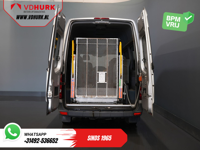 Volkswagen Crafter 35 2.5 TDI L2H2 MARGE EXPORT ONLY NL Auto/ APK 7-2026/ 5 Zyl./ Combi/ 9 Persoons/ Kombi/ 9P/ Sidebars/ Airco/ Rolstoellift - Kleinbus, Personentransporter: das Bild 5 Volkswagen Crafter 35 2.5 TDI L2H2 MARGE EXPORT ONLY NL Auto/ APK 7-2026/ 5 Zyl./ Combi/ 9 Persoons/ Kombi/ 9P/ Sidebars/ Airco/ Rolstoellift - Kleinbus, Personentransporter: das Bild 5