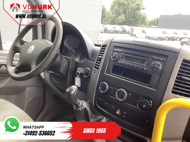 Volkswagen Crafter 35 2.5 TDI L2H2 MARGE EXPORT ONLY NL Auto/ APK 7-2026/ 5 Zyl./ Combi/ 9 Persoons/ Kombi/ 9P/ Sidebars/ Airco/ Rolstoellift - Kleinbus, Personentransporter: das Bild 3 Volkswagen Crafter 35 2.5 TDI L2H2 MARGE EXPORT ONLY NL Auto/ APK 7-2026/ 5 Zyl./ Combi/ 9 Persoons/ Kombi/ 9P/ Sidebars/ Airco/ Rolstoellift - Kleinbus, Personentransporter: das Bild 3