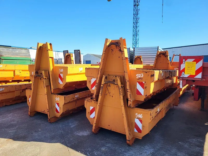 Diversen Containers 4.3 Cub - Abrollcontainer: das Bild 1 Diversen Containers 4.3 Cub - Abrollcontainer: das Bild 1