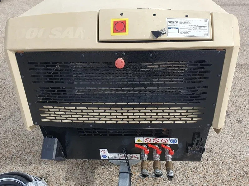 Doosan Doosan 77.55- stock id116 - Luftkompressor: das Bild 2 Doosan Doosan 77.55- stock id116 - Luftkompressor: das Bild 2