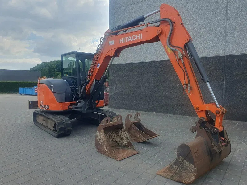 Hitachi ZX65 USB -5 A CLR - Kettenbagger: das Bild 1 Hitachi ZX65 USB -5 A CLR - Kettenbagger: das Bild 1