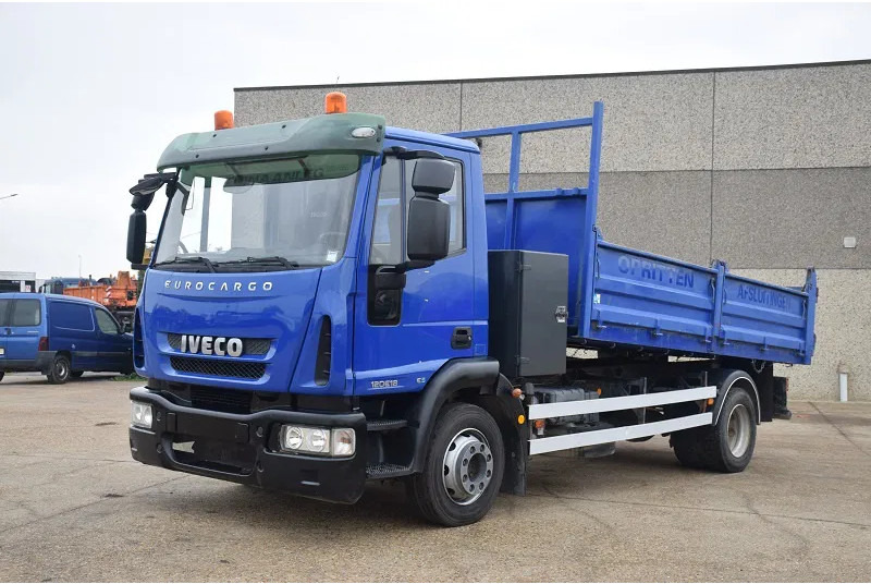 Iveco EuroCargo 120 - Kipper: das Bild 1 Iveco EuroCargo 120 - Kipper: das Bild 1