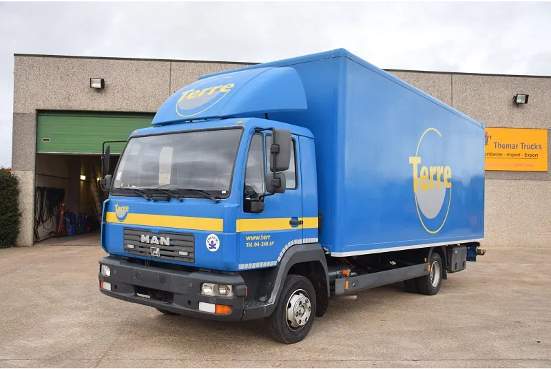MAN L2000 - Koffer LKW: das Bild 2 MAN L2000 - Koffer LKW: das Bild 2