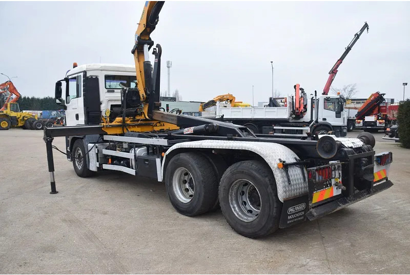 MAN TGS 26.360 - Abrollkipper, Autokran: das Bild 4 MAN TGS 26.360 - Abrollkipper, Autokran: das Bild 4