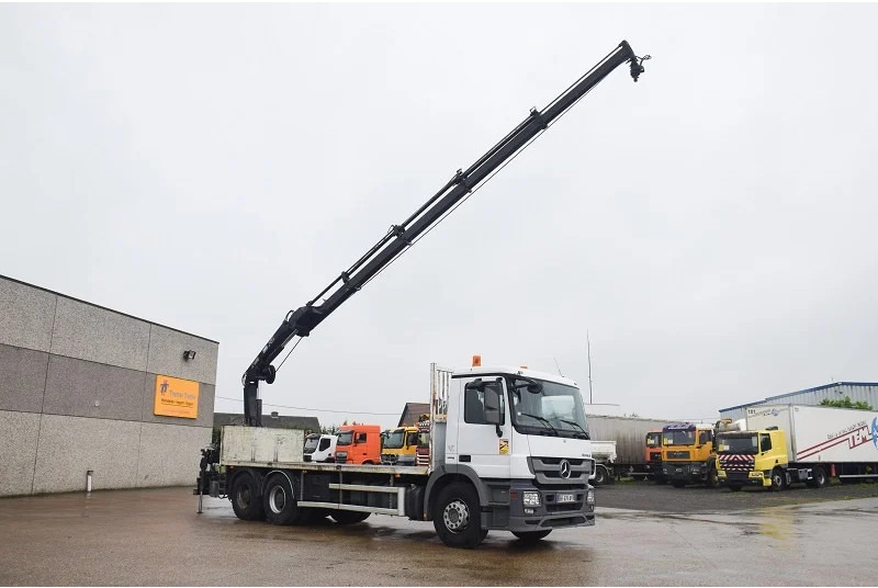 Mercedes-Benz Actros 2641 - Pritsche LKW, Autokran: das Bild 1 Mercedes-Benz Actros 2641 - Pritsche LKW, Autokran: das Bild 1