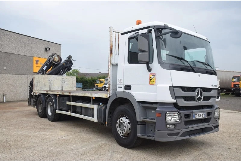 Mercedes-Benz Actros 2641 - Pritsche LKW, Autokran: das Bild 4 Mercedes-Benz Actros 2641 - Pritsche LKW, Autokran: das Bild 4