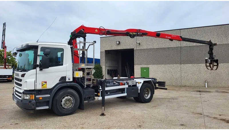 Scania P280 - Autokran: das Bild 4 Scania P280 - Autokran: das Bild 4