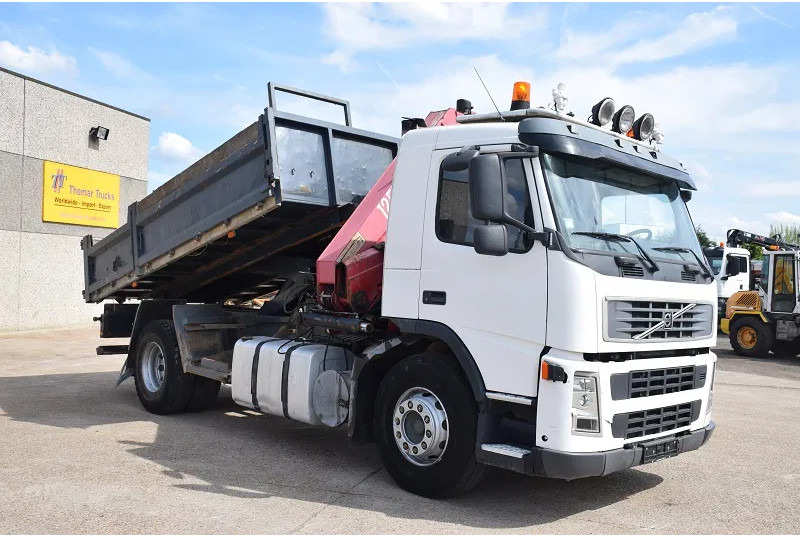Volvo FM 340 - Kipper: das Bild 1 Volvo FM 340 - Kipper: das Bild 1