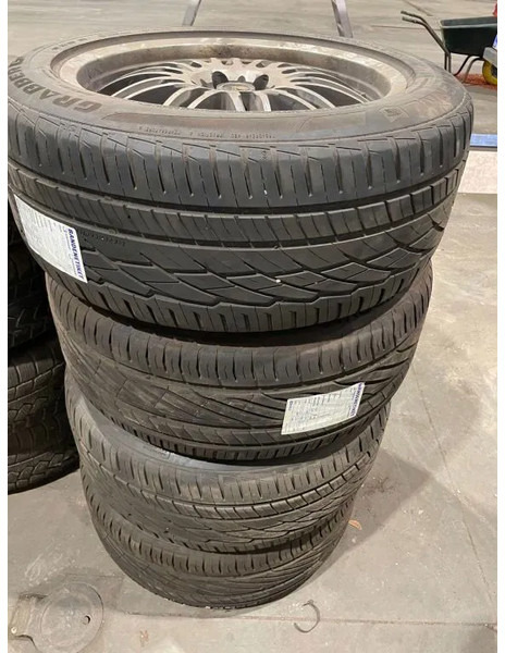 General Tire Dotz velgen met General Tire Grabber banden 255/50 R19 107Y - Felgen und Reifen für PKW: das Bild 1 General Tire Dotz velgen met General Tire Grabber banden 255/50 R19 107Y - Felgen und Reifen für PKW: das Bild 1