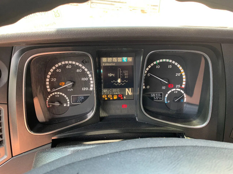 Mercedes-Benz Actros 2548 6X2 + Aanhanger*Palfinger crane*Cruise control*Airco* - Plane LKW, Autokran: das Bild 4 Mercedes-Benz Actros 2548 6X2 + Aanhanger*Palfinger crane*Cruise control*Airco* - Plane LKW, Autokran: das Bild 4