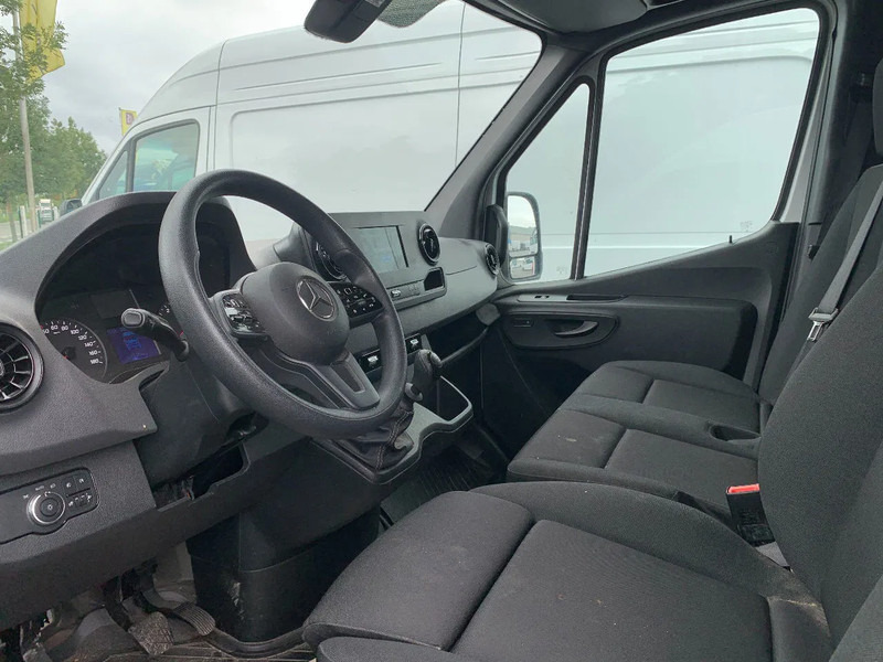 Mercedes-Benz Sprinter 317 CDI*L2H2*360°CAMERA*TEMPOMAT*NAVIGATIE*STOELVERWARMING* - Kastenwagen: das Bild 3 Mercedes-Benz Sprinter 317 CDI*L2H2*360°CAMERA*TEMPOMAT*NAVIGATIE*STOELVERWARMING* - Kastenwagen: das Bild 3