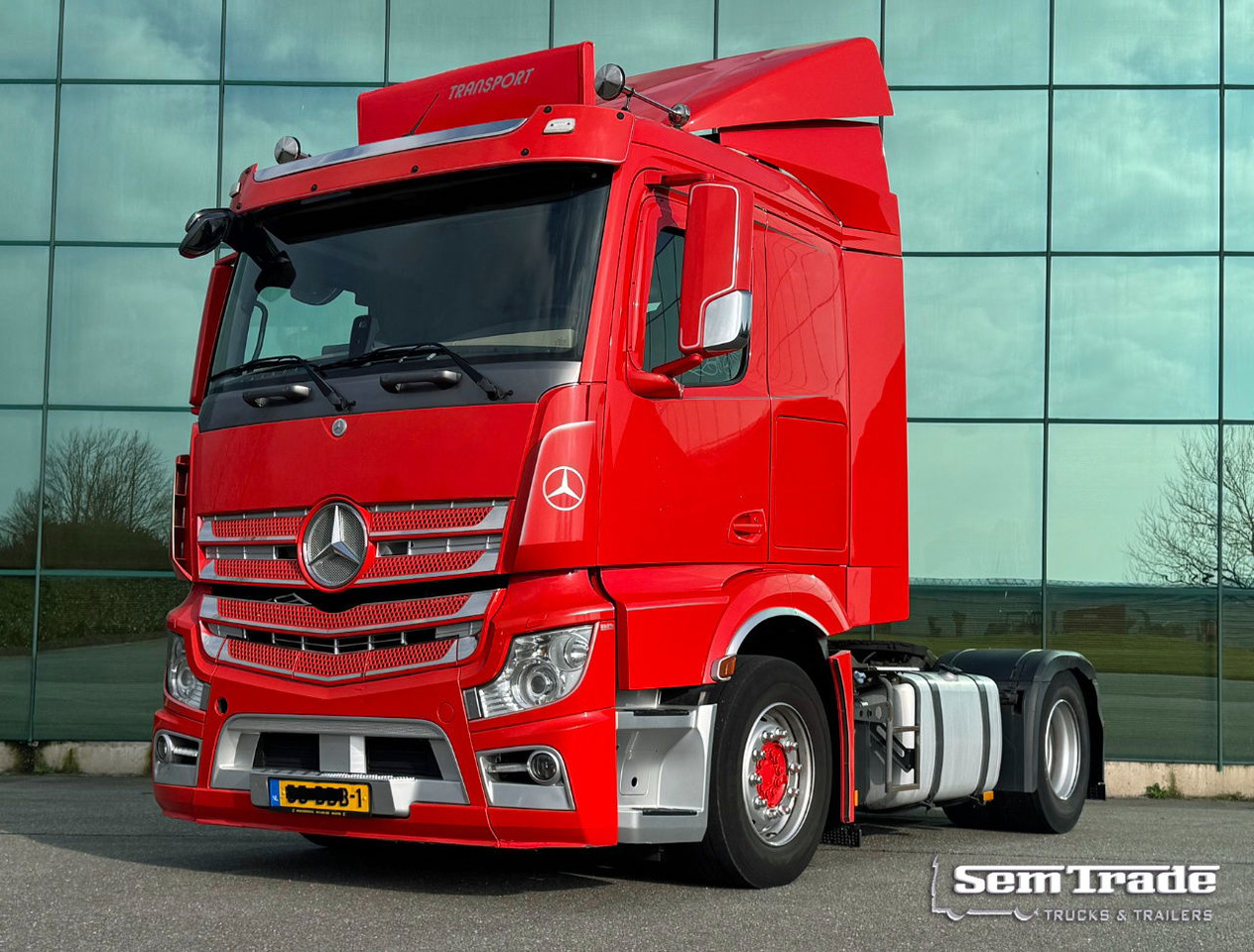 Mercedes-Benz Actros 1842 Full AIR Only 416.000 KM Euro 6 TOP Condition NL Truck - Sattelzugmaschine: das Bild 1 Mercedes-Benz Actros 1842 Full AIR Only 416.000 KM Euro 6 TOP Condition NL Truck - Sattelzugmaschine: das Bild 1