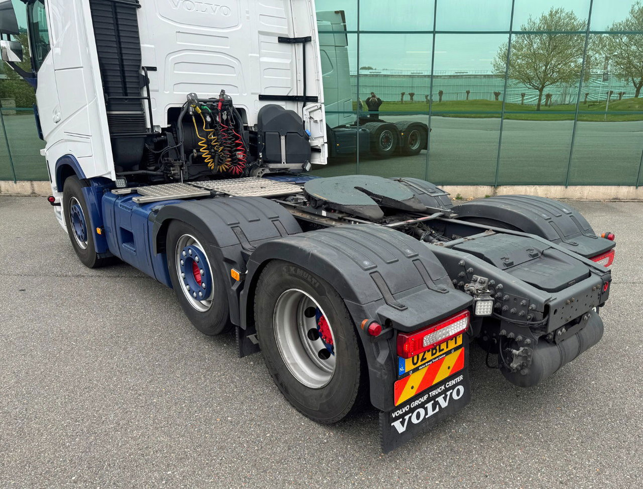 Sattelzugmaschine Volvo FH Globetrotter 6X2 701.000 KM Super Condition NL Truck: das Bild 15