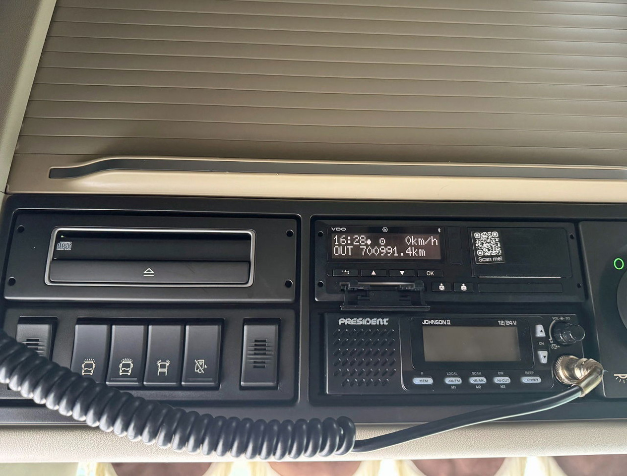 Sattelzugmaschine Volvo FH Globetrotter 6X2 701.000 KM Super Condition NL Truck: das Bild 14