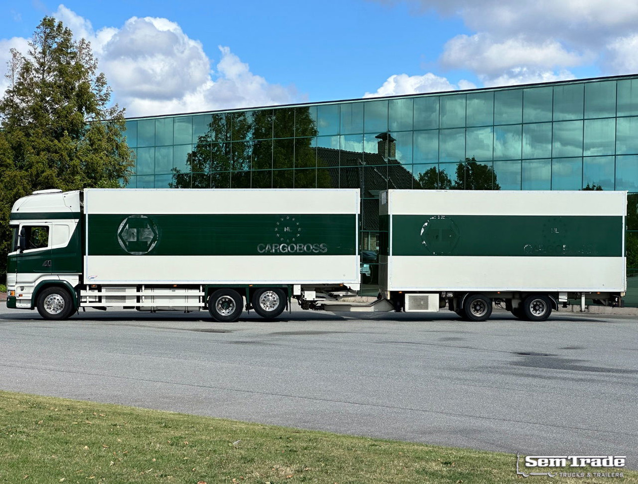Scania R450 Retarder VAN Beurden Isolated Boxes TRS Cooling Tail Lift TOP Condition NL-COMBi - Kühlkoffer LKW: das Bild 2 Scania R450 Retarder VAN Beurden Isolated Boxes TRS Cooling Tail Lift TOP Condition NL-COMBi - Kühlkoffer LKW: das Bild 2