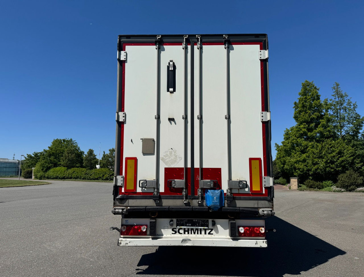 Schmitz Cargobull SCBS3B Thermo King SLXi300 Only 6.822 Hours Thick Roof Disc Brakes NEW TUV - Kühlkoffer Auflieger: das Bild 4 Schmitz Cargobull SCBS3B Thermo King SLXi300 Only 6.822 Hours Thick Roof Disc Brakes NEW TUV - Kühlkoffer Auflieger: das Bild 4
