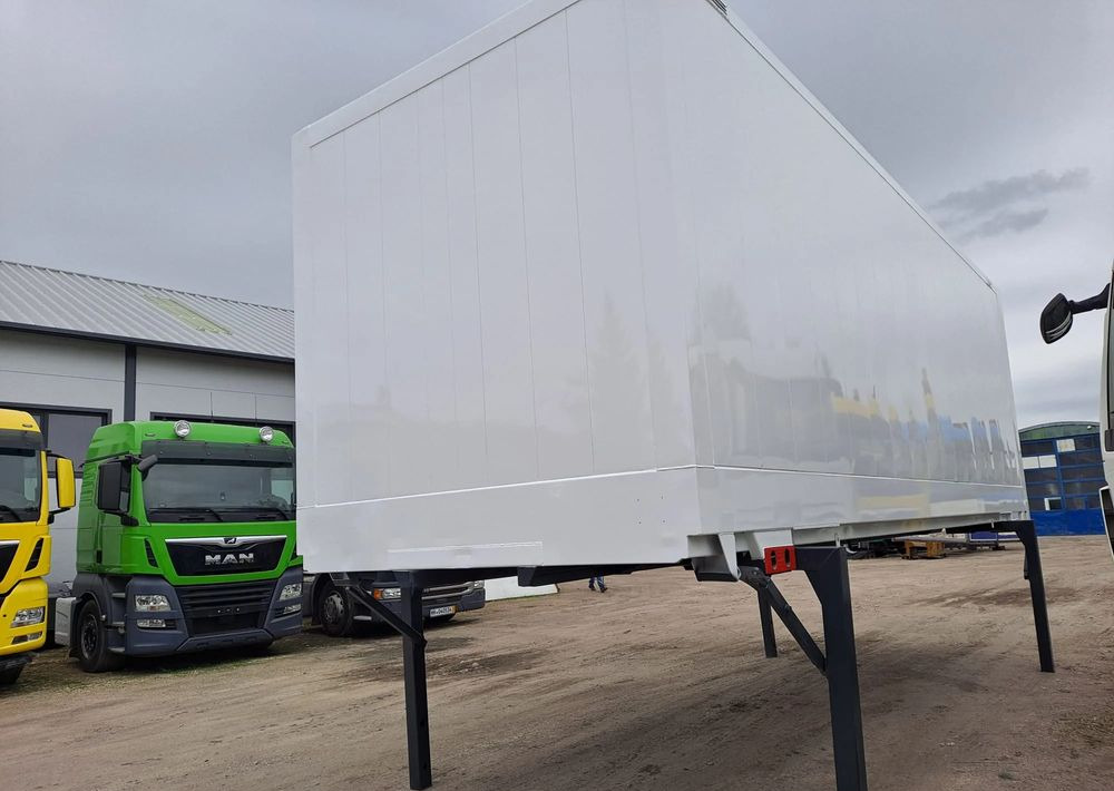 Krone Kontener BDF 7,45m 18 palet - Kofferaufbau: das Bild 3 Krone Kontener BDF 7,45m 18 palet - Kofferaufbau: das Bild 3