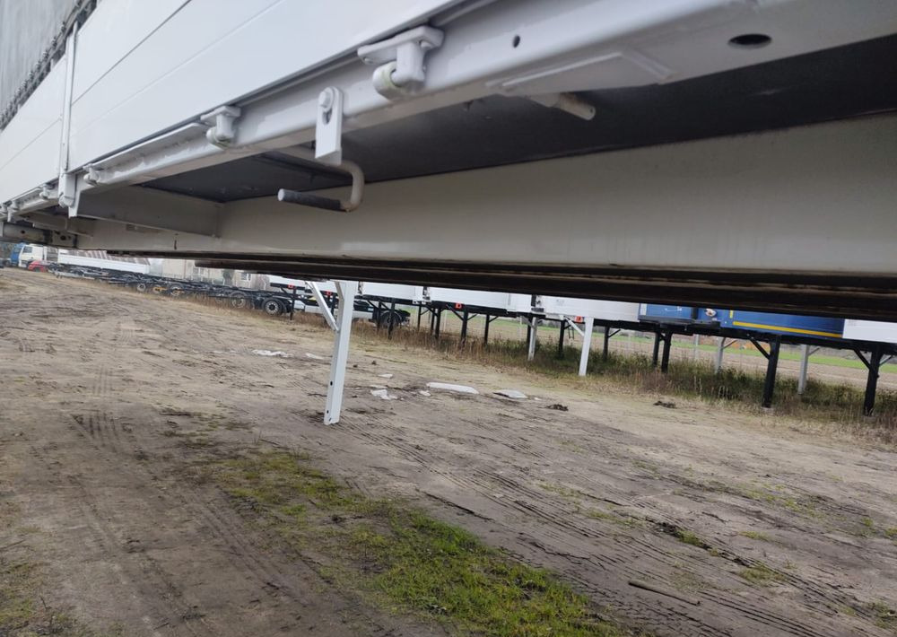 Krone Zabudow BDF Krone 7,45m 18 palet - Planenaufbau: das Bild 5 Krone Zabudow BDF Krone 7,45m 18 palet - Planenaufbau: das Bild 5