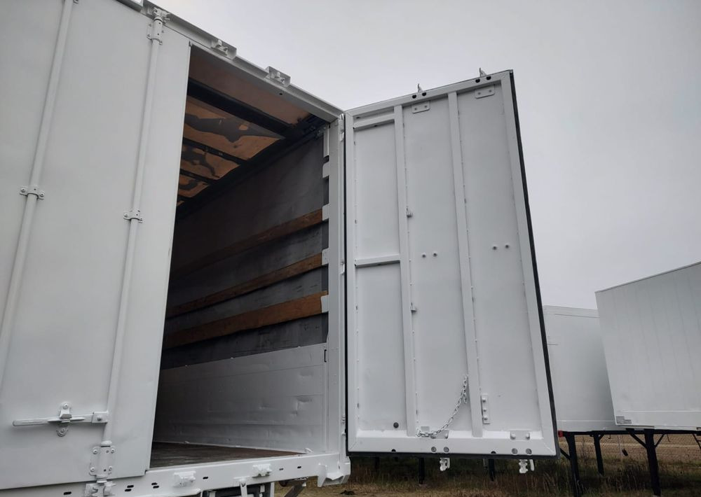 Krone Zabudow BDF Krone 7,45m 18 palet - Planenaufbau: das Bild 3 Krone Zabudow BDF Krone 7,45m 18 palet - Planenaufbau: das Bild 3