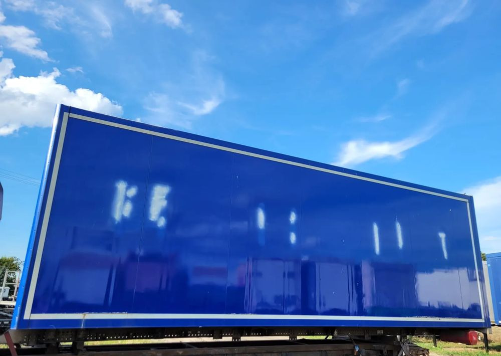 Schmitz Cargobull Zabudowa chłodnia Krone - Kühlkofferaufbau: das Bild 3 Schmitz Cargobull Zabudowa chłodnia Krone - Kühlkofferaufbau: das Bild 3