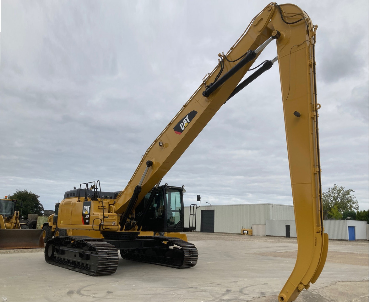 CATERPILLAR 352F Material Handler - Umschlagbagger: das Bild 4 CATERPILLAR 352F Material Handler - Umschlagbagger: das Bild 4