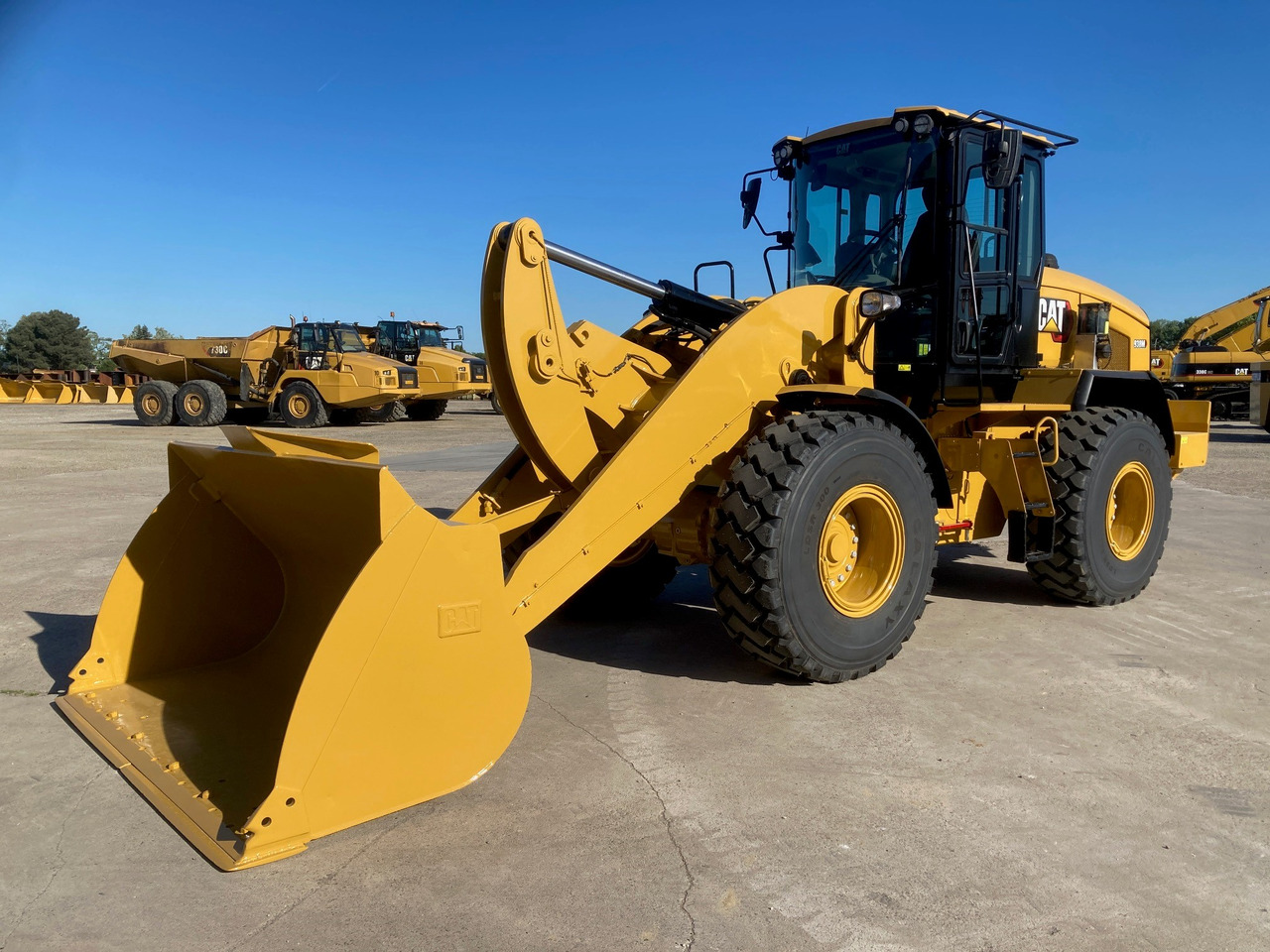 CATERPILLAR 938M - Radlader: das Bild 3 CATERPILLAR 938M - Radlader: das Bild 3