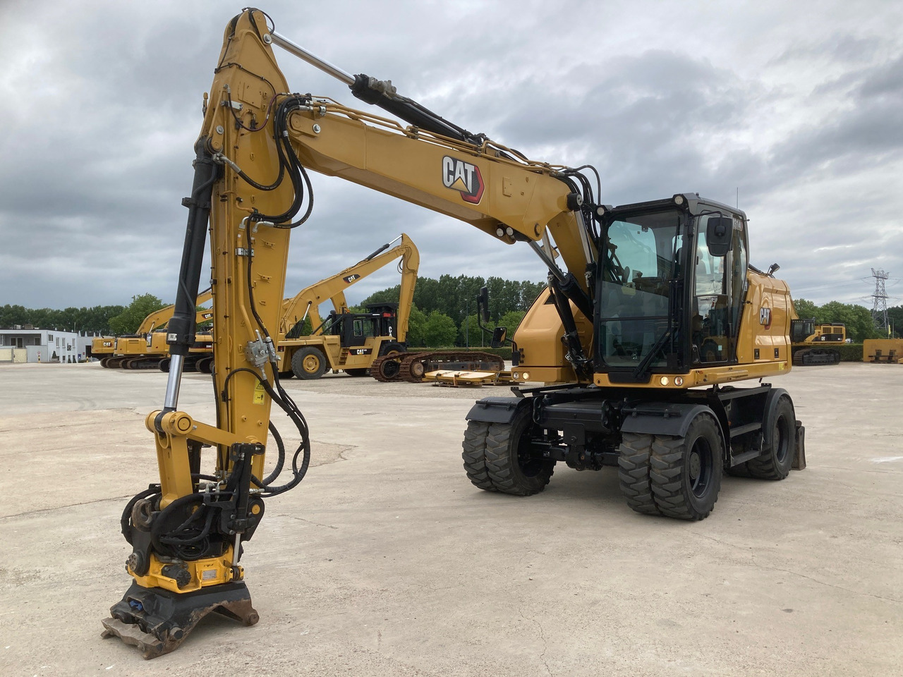 CATERPILLAR M314 - Mobilbagger: das Bild 3 CATERPILLAR M314 - Mobilbagger: das Bild 3